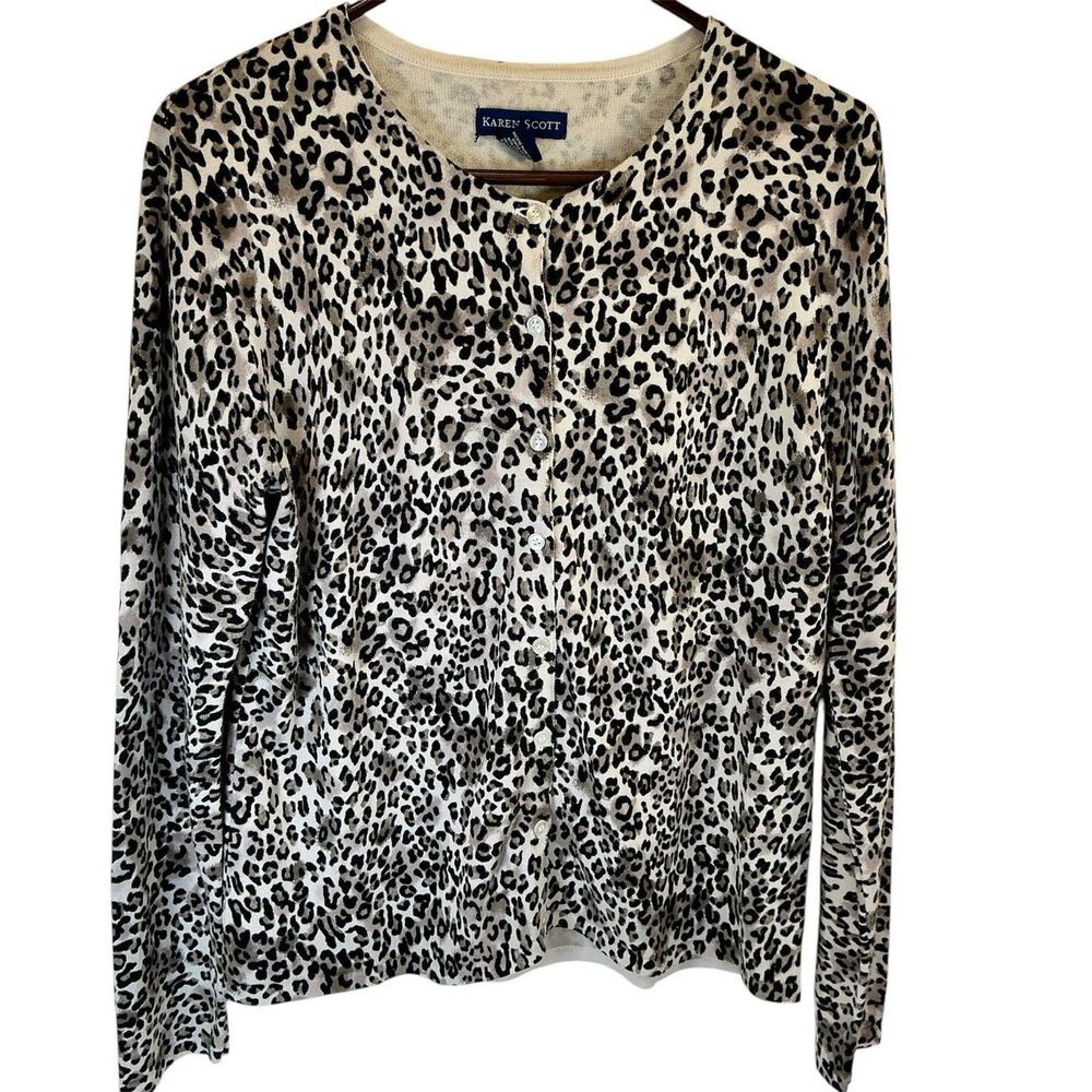 Karen‎ Scott Size Med Cheetah Animal Print Button Cardigan Sweater Office Career